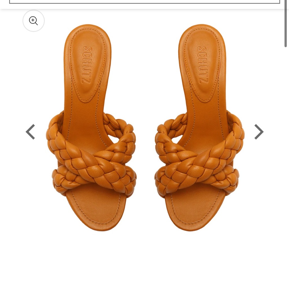 Schutz's Cicely Block Sandal barely worn in Inca Gold